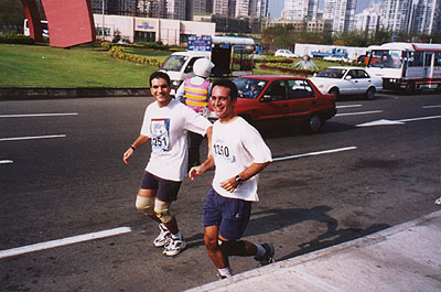 Maratona_Internacional_de_Macau2.jpg (40376 bytes)
